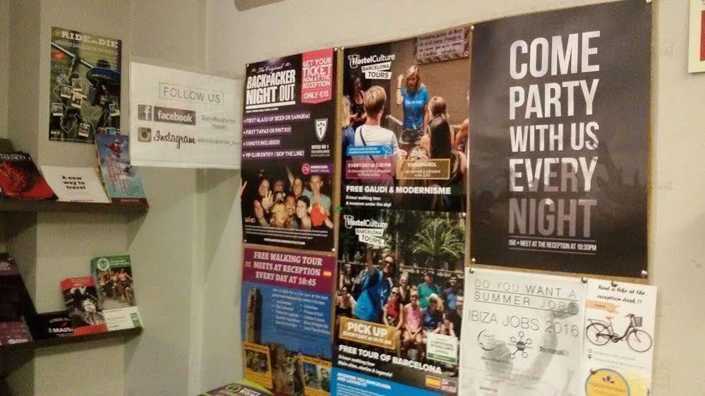 Don Moustache Boutique Hostel Барселона Екстериор снимка